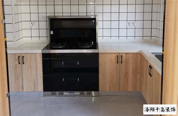 集成一體灶，節(jié)能省空間